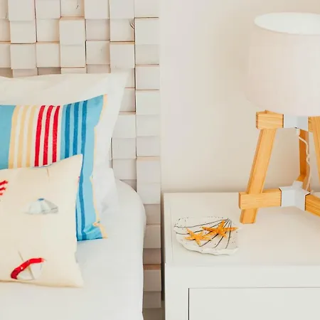 Villa Janelas De Salir Holiday Homes *