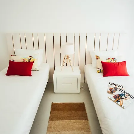 Villa Janelas De Salir Holiday Homes *